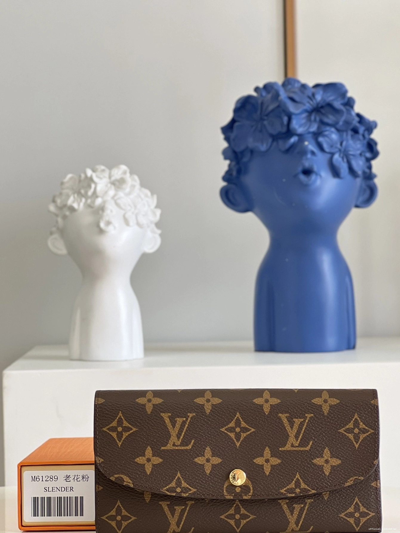 Official oldcobbler wallet EMILIE LOUIS VUITTON 0825
